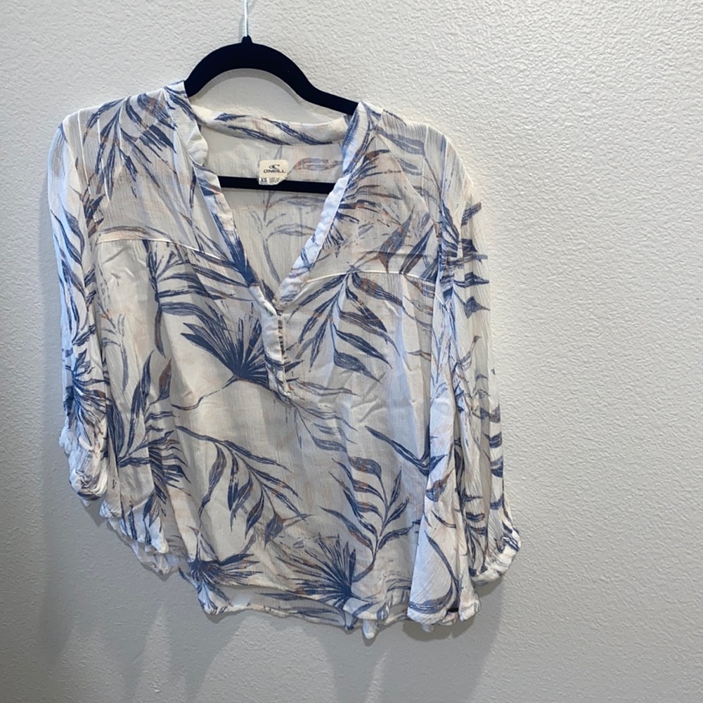 O’Neill Hawaiian Print Button-Up Top
